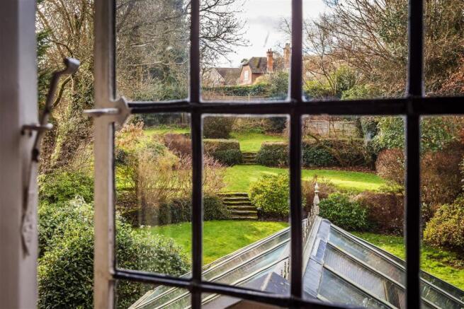 house. partnership Shere