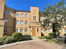 21, Nyall Court, Kidman Close, Gidea Park, Romford RM2 6GE