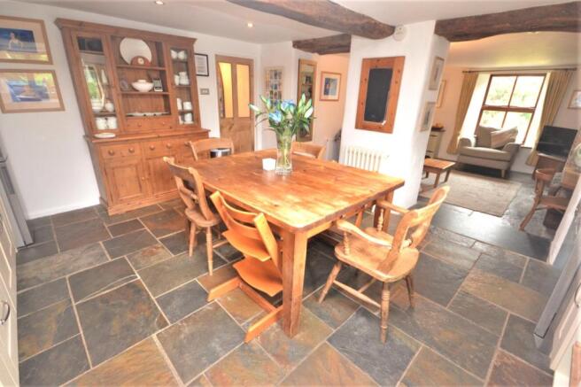 Kitchen/Breakfast Rm