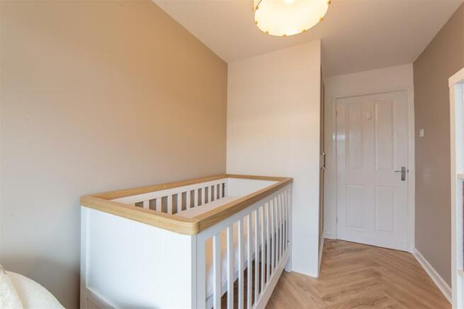 11 Hazel Close-4.jpg