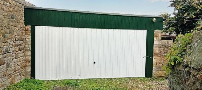 A garage is a rarity in the area!