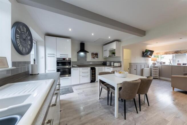 Chapelstile - 21.jpg