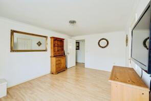 4, 411 Drew Grange, Blandford Road, Poole BH15 4JN