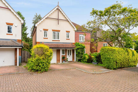 Charlotte Close, Reading, RG4