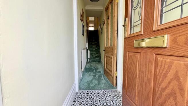 2 bed Terraced for sale Image 8