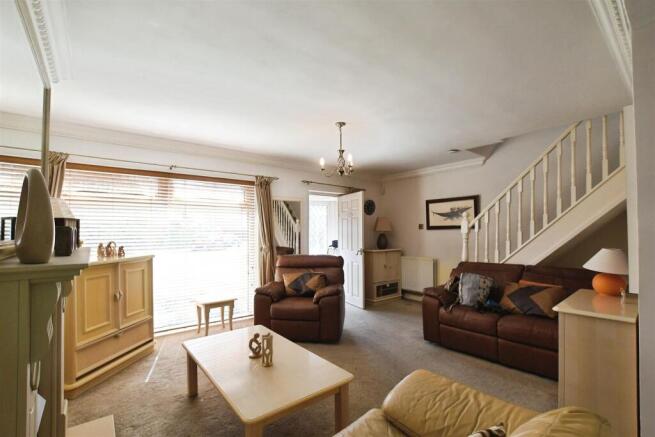 3 bed Semi-Detached for sale Image 6