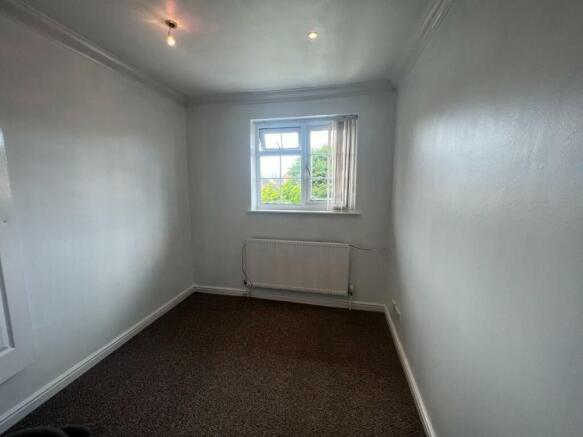 Bedroom3.JPG