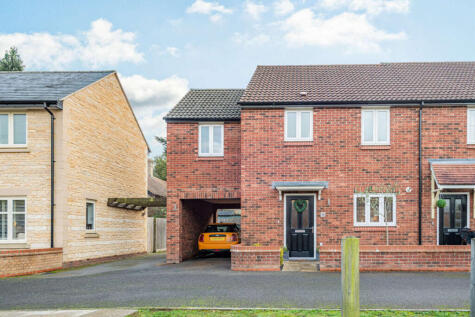St. Marys Lane, Warmington, Northamptonshire, PE8
