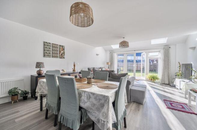 Blackthorn Way, Paddock Wood photo 4