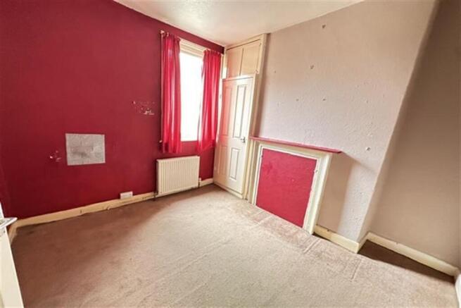 4 bed Terraced for sale Image 9