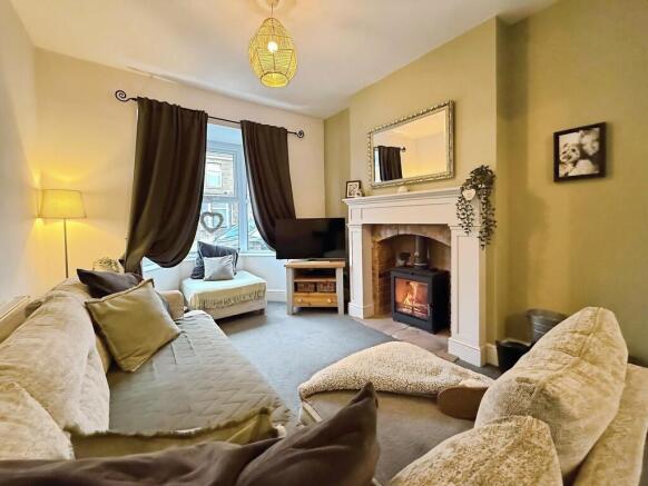 b0e871b4-WhatsApp...