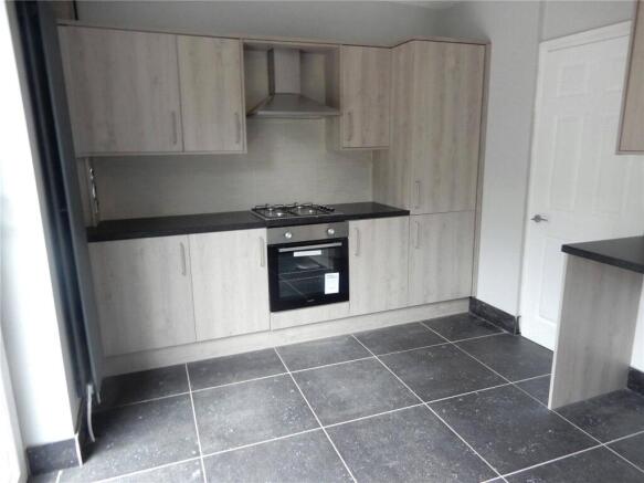 3 bed Semi-Detached for sale Image 7