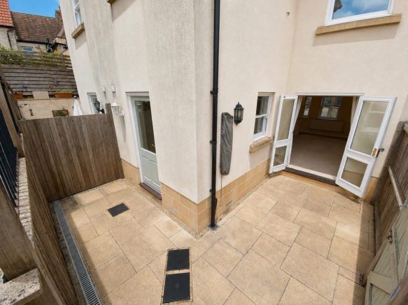 Courtyard Garden