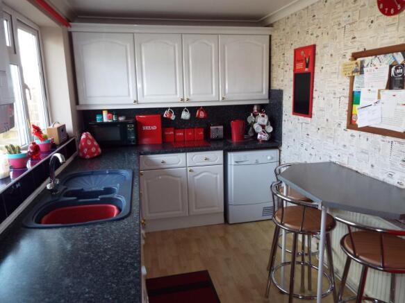 Kitchen 2
