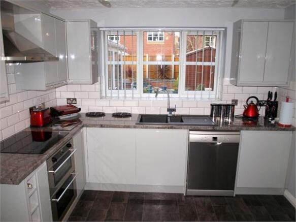Fitted Kitchen