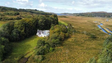 Torr A'Chlachainn House, Inc Old Byre Heritage Centre, Dervaig, Isle of Mull, PA75