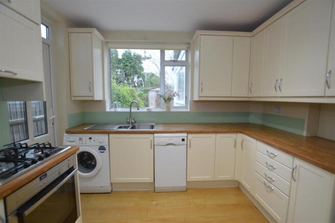 24 Ashley Drive kitchen.JPG