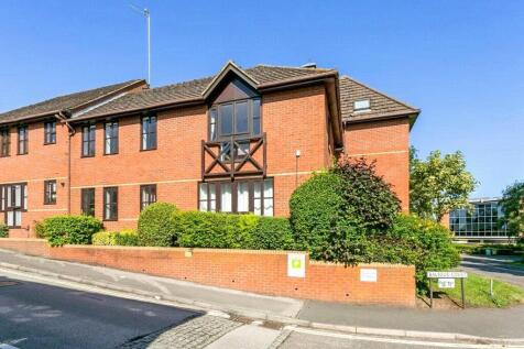 Balfour Court, Station Road, Harpenden, Hertfordshire, AL5