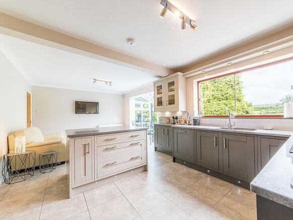 Dining Kitchen...