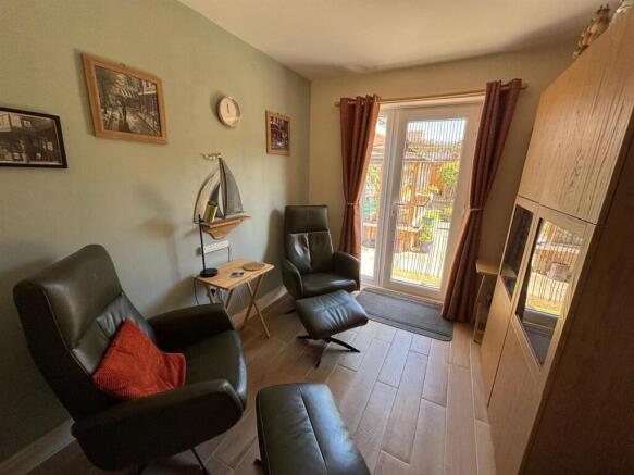 3 bed Detached Bungalow for sale Image 5