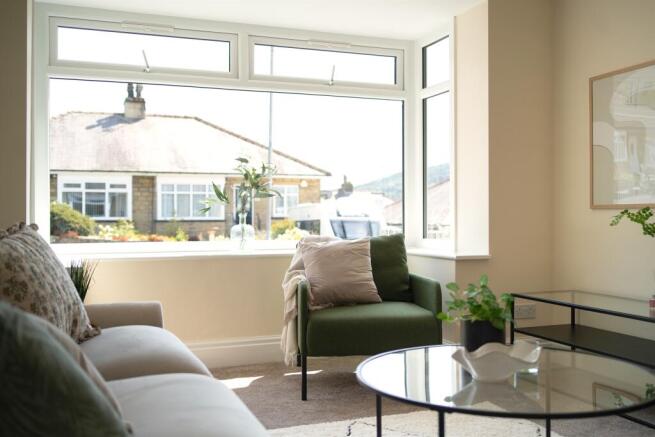 2 bed Semi-Detached Bungalow for sale Image 10