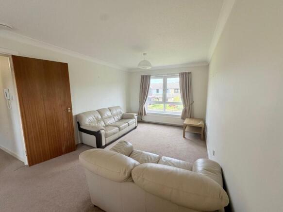 Living room 2