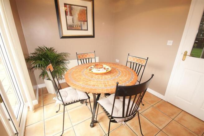 Kitchen diner
