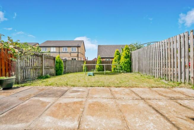 3 bed Semi-Detached for sale Image 12
