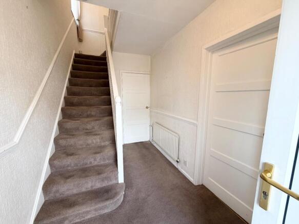 3 bed Semi-Detached for sale Image 6