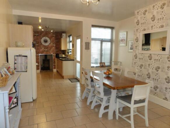 Kitchen diner
