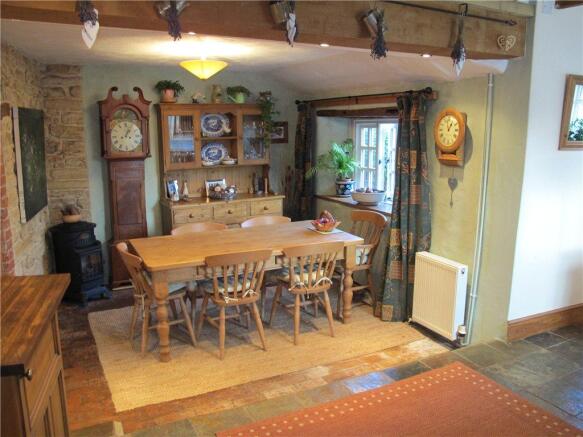 Kitchen/Dining Room