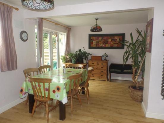 Dining 1