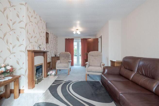 23 Buttermere Drive (4 of 16).jpg