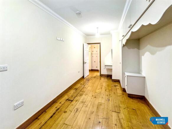 Constable gardens 8.jpg