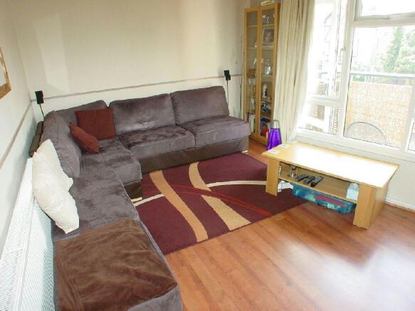 2nd Photo of Lounge