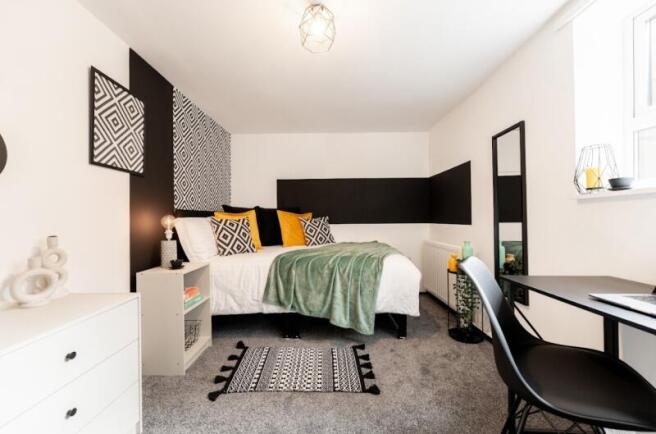 6 bed Not Specified to rent Image 4