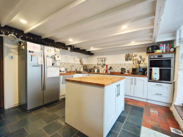Kitchen/Breakfast Room