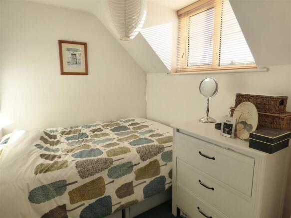 Bedroom 4.JPG