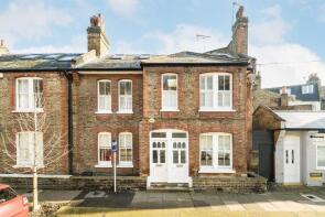 65a, Stanley Grove, London SW8 3PG