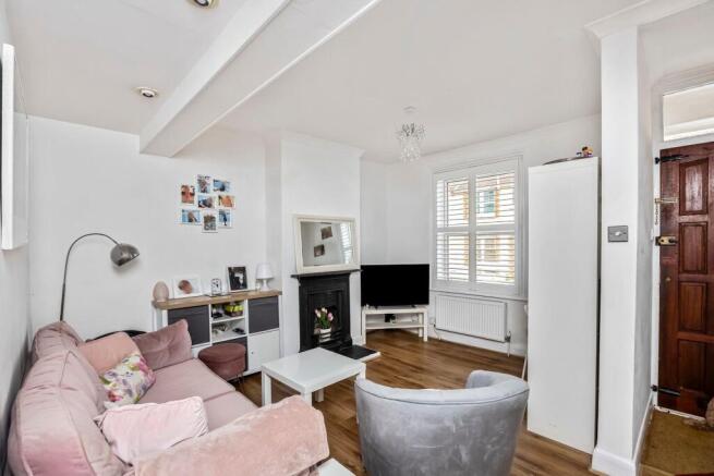 Grange Road 36 LIVING ROOM.jpeg