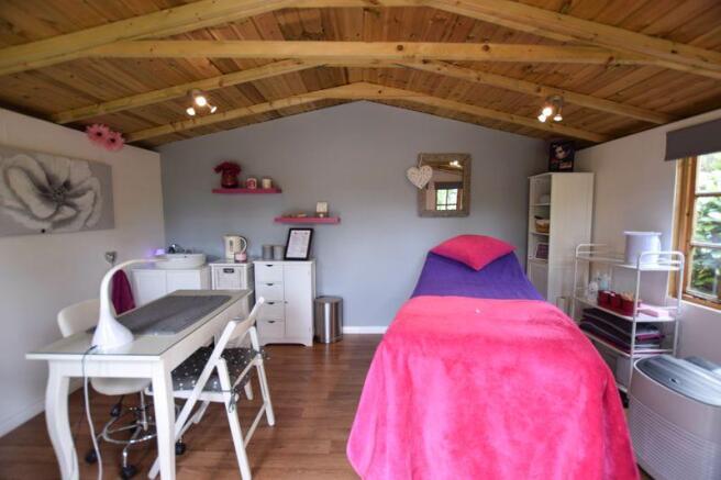 Wood cabin