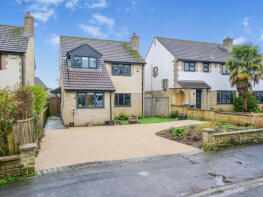 12, Glovers Close, Sherborne DT9 5ER