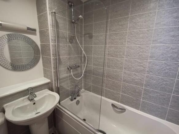 241c6e20-f2cd-41e...