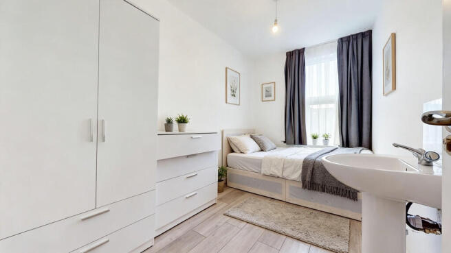 Bedroom 8, St. Th...