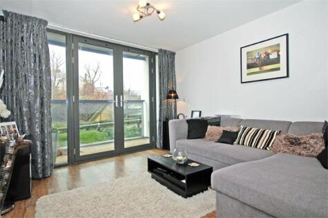 Honeybourne Way, Cheltenham, GL50