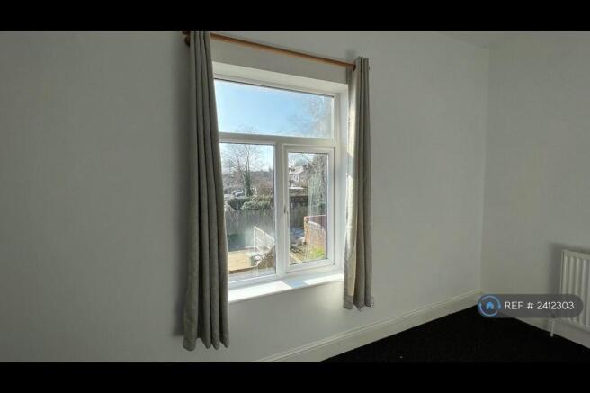 Besdroom 2