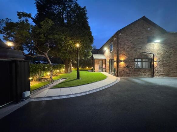 Front Garden Night