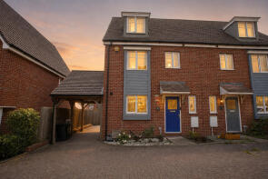 10, Forrest Shaw, Castle Hill, Swanscombe DA10 1AF