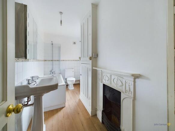 Photo 9