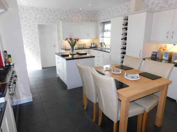 Dining Kitchen 2
